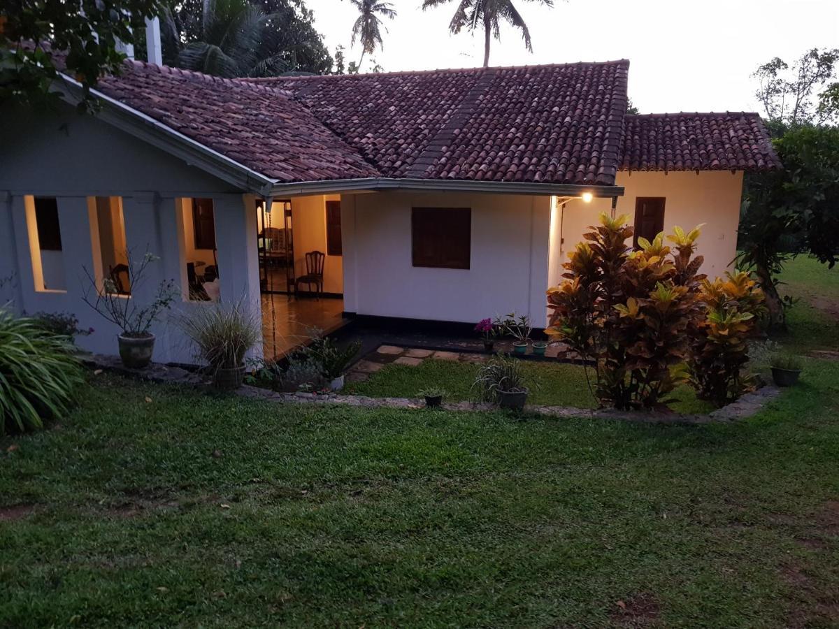 Hotel Chitra Ayurveda Bentota Exteriér fotografie